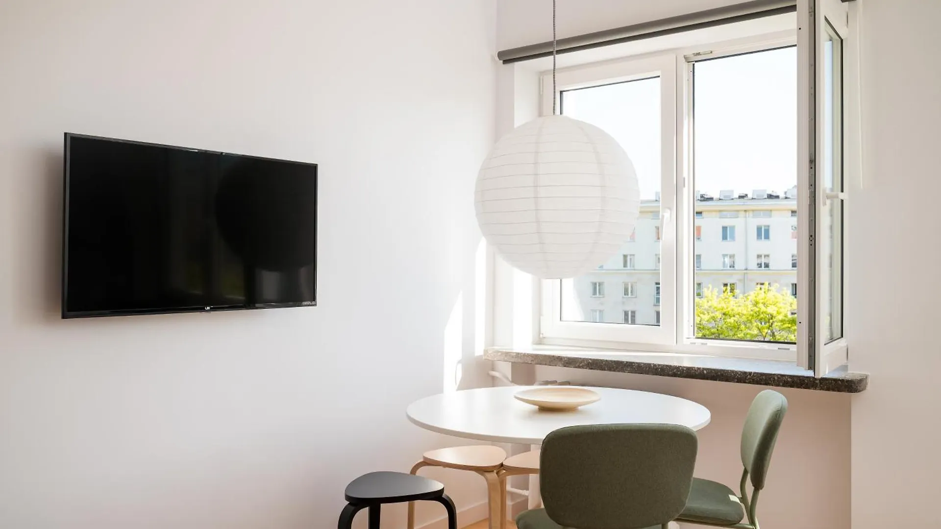 Plac Zbawiciela City Glow Apartment Warsaw Poland